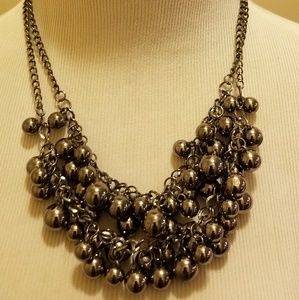 Metallic necklace